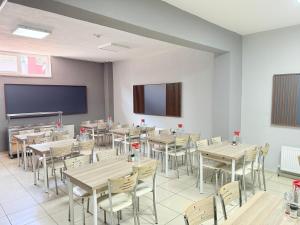 Restaurace v ubytování Figen Suite Hotel 2