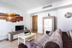 JARDINS MASSENA AP4088 Nice, by Riviera Holiday Homes