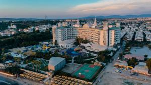 Nespecifikovaný výhled na destinaci Didim nebo výhled na město při pohledu z hotelu