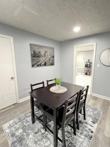 Galeriebild der Unterkunft Criscaris Homes in New Britain