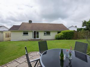 Κήπος έξω από το Curlew