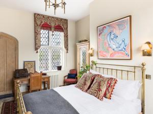 Gallery image of Pass the Keys Historic 2Bed Chapel in Central Warwick in Warwick