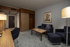 Posezení v ubytování Maritim Hotel Darmstadt