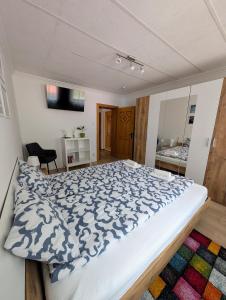 Postel nebo postele na pokoji v ubytování Haus im Hochtal