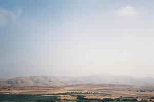 Paysage naturel près de la tente de luxe