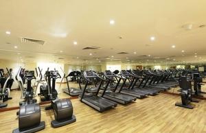 Centrul de fitness și/sau facilități de fitness de la LS10-Well Designed Studio In Lake Side Tower A