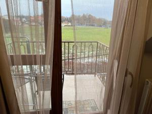 Balkón alebo terasa v ubytovaní Brookforest Family Apartman