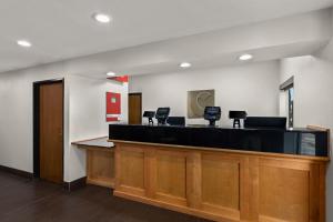 Vstupní hala nebo recepce v ubytování Comfort Inn & Suites Austin North Loop + 31 fotografií