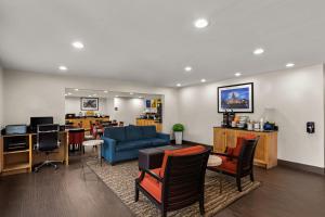 Posezení v ubytování Comfort Inn & Suites Austin North Loop