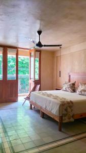 Postel nebo postele na pokoji v ubytování Casa Narau + 37 fotografií