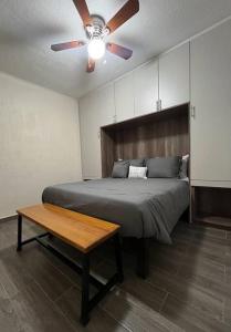 Postel nebo postele na pokoji v ubytování Morelos 67 Apartment