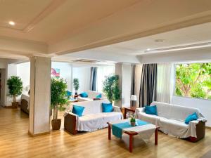 Część wypoczynkowa w obiekcie Hotel Selva Arenal