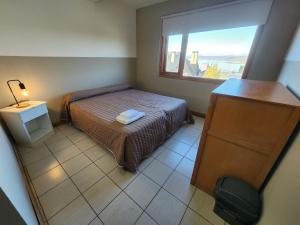 Cama ou camas em um quarto em YAGHAN HOSTEL