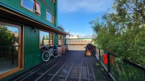 Uma varanda ou terraço em YAGHAN HOSTEL