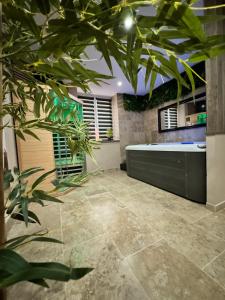 Fotografie z fotogalerie ubytování Le boudoir suite&spa v destinaci Malissard