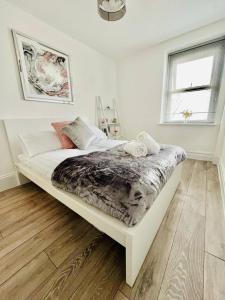 Postel nebo postele na pokoji v ubytování Hamilton House