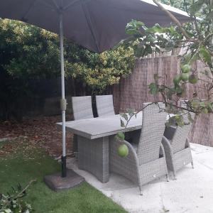 Zahrada ubytování casa bembrive planta 1