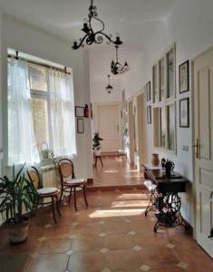 Istumisnurk majutusasutuses Šomin lagum - Guest house