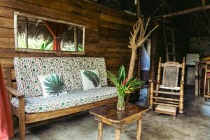 Posedenie v ubytovaní Bungalows India, El Valle, Samana