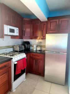 Köök või kööginurk majutusasutuses Seaview Guesthouse Apt #2