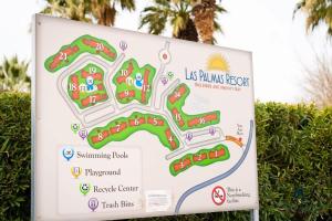 Foto dalla galleria di Top-Floor Condo with Pools Hot Tubs and Water Slides a St. George