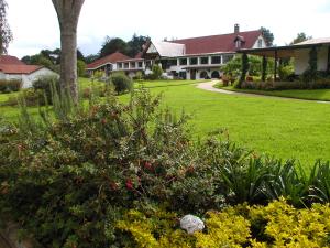 Brackenhurst Conference and Retreat Centre外面的花园