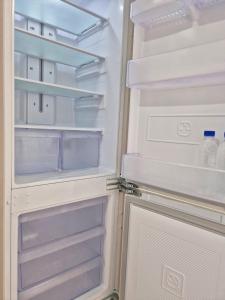 Ένα μπάνιο στο Rest, Sofa Bed City View Bidet Water Purifier in the heart of Seoul