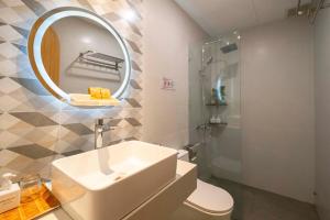 Koupelna v ubytování Hue House Stay Gần Aeon Mall Huế + 37 fotografií