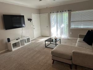 Afbeelding uit fotogalerij van Apartamento caluroso in Humble +26 foto's