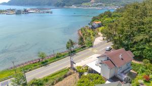 Φυσικό τοπίο κοντά σε αυτή η παραθεριστική κατοικία