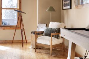 Posezení v ubytování Atkinson by AvantStay Lake Front Home w Stunning Views in Tahoe Vista