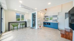 Η κουζίνα ή μικρή κουζίνα στο Changwon 055 PoolVilla