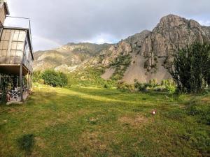 Naktsmītnes Hotel Arevi Yeghegis pilsētā Yeghegis fotogalerijas attēls +5 fotogrāfijas