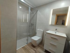 Koupelna v ubytování Vivienda Benasque Ibonet + 14 fotografií