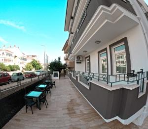 Μπαλκόνι ή βεράντα στο ULAŞ APART OTEL