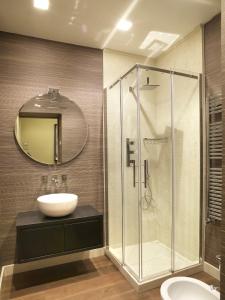 Koupelna v ubytování DRAGO d' ORO SUITES + 67 fotografií