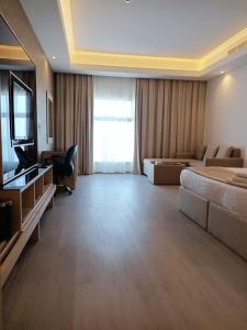 Posezení v ubytování Dibba Sea View Hotel by AMA Pro