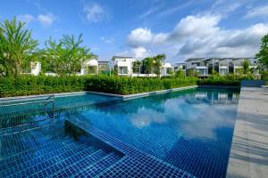Bazén v ubytování Phuket villa in Laguna Park nebo v jeho okolí
