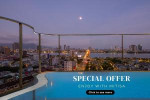 Kolam renang di atau dekat dengan Mitisa Hotel Da Nang - Near Dragon Bridge