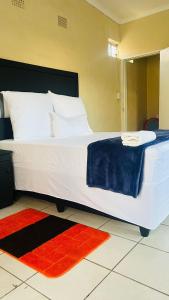 Imagen de la galería de HostHub Guest House, en Rustenburg
