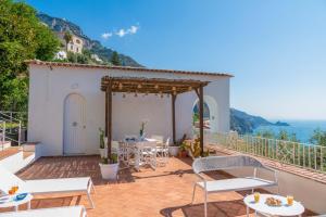 Příroda nedaleko vily