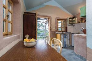Kuchyň nebo kuchyňský kout v ubytování House Kadulja + 22 fotografií