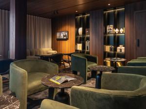 Posezení v ubytování Novotel Luxembourg Kirchberg