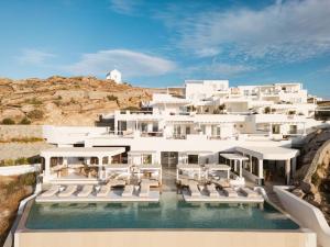 Bazén v ubytování Lovia Mykonos nebo v jeho okolí