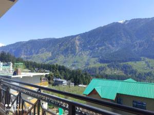 Splošen pogled na gorovje oz. razgled na gore, ki ga ponuja hotel
