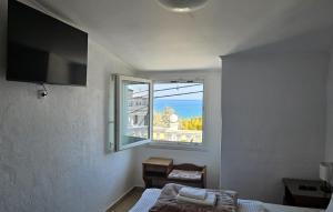 Imagen de la galería de Leonidas Apartments, en Nea Peramos