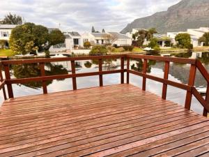 Photo de la galerie de l'établissement Relax on the Marina, au Cap
