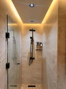 Ένα μπάνιο στο Appartement Casablanca Ghandi