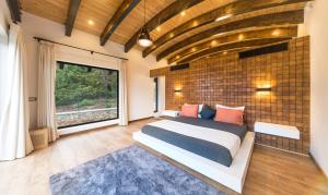 Postel nebo postele na pokoji v ubytování Gokce Villa + 37 fotografií