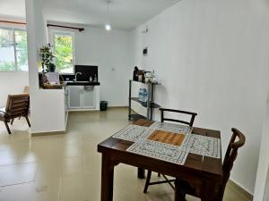 Kuchyň nebo kuchyňský kout v ubytování Mbeach Nest